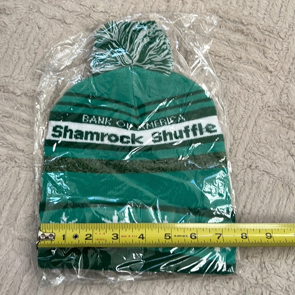 New Shamrock Shuffle Chicago green hat, new in original sealed packaging - Picture 11 of 12